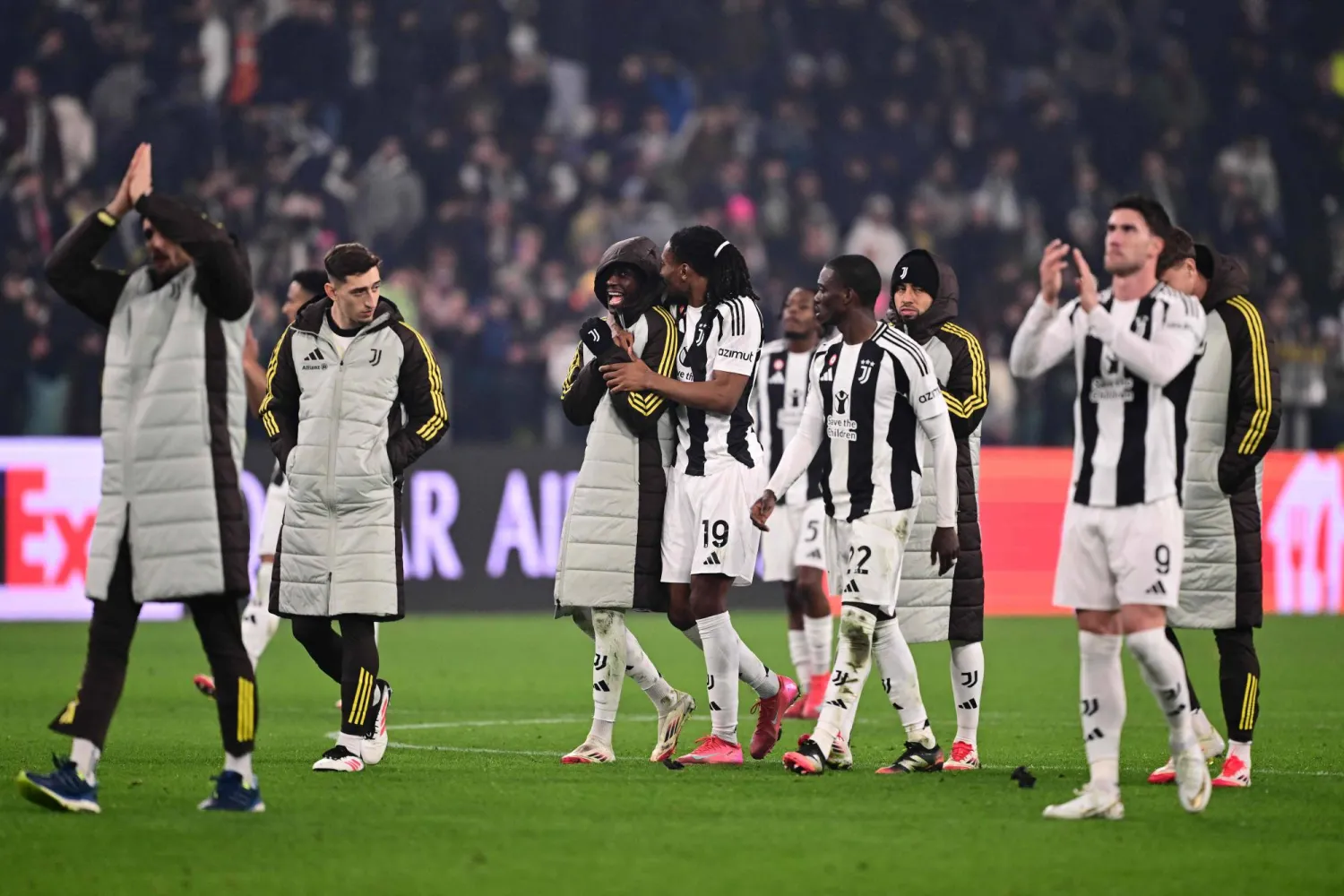 يواجه يوفنتوس إنتربروح معنوية عالية عقب فوزه على آيندهوفن في ذهاب ملحق الستة عشر بدوري الأبطال (أ.ف.ب)