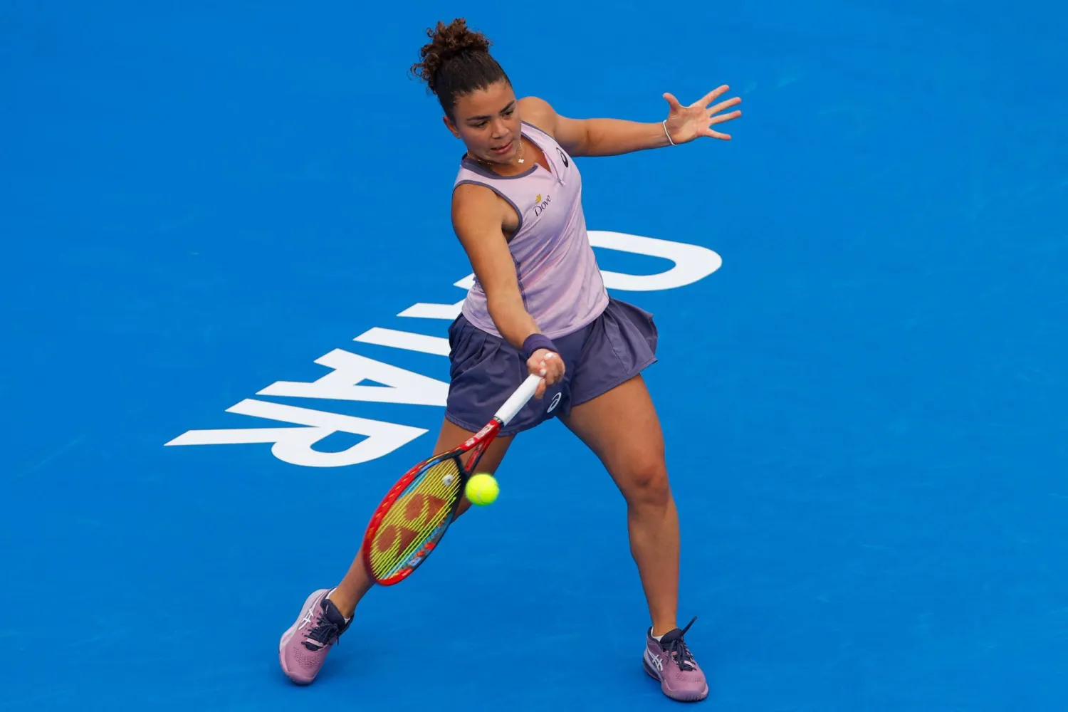 باوليني توجت مع زميلتها إيراني باللقب (أ.ف.ب)