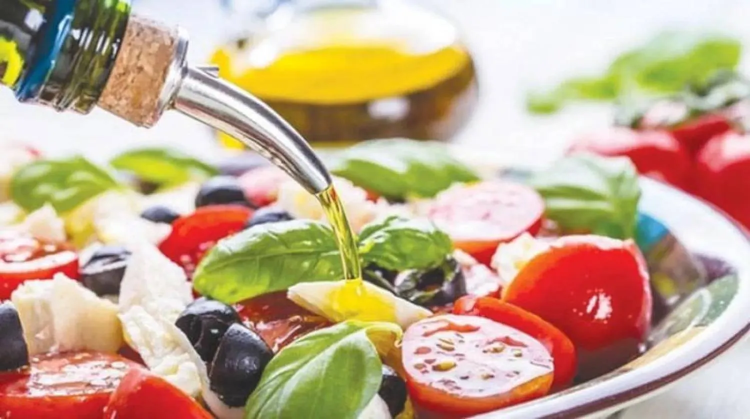 اتباع هذين النظامين الغذائيَّين يمكن أن يسهم في التمتع بصحة جيدة وعمر طويل (أرشيفية)