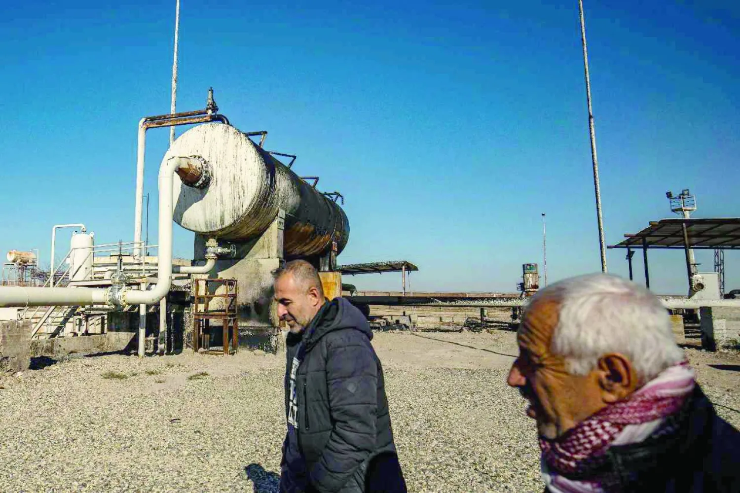 حقل رميلان النفطي في شمال شرقي سوريا بالقرب من الحدود مع تركيا (أ.ف.ب) 