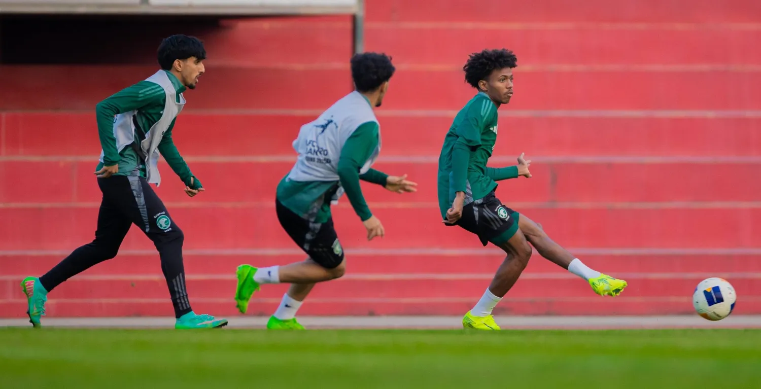 من تدريبات الأخضر الشاب في الصين (الشرق الأوسط)