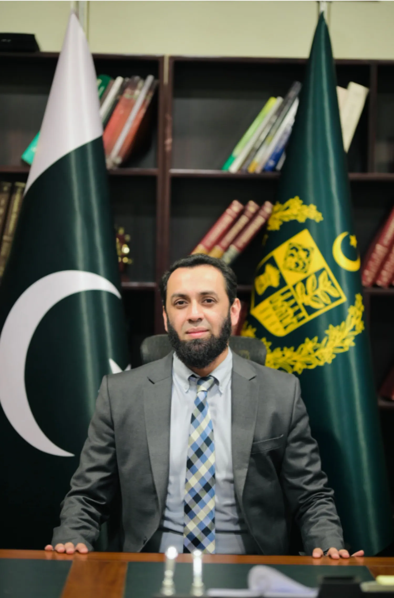 وزير الإعلام الباكستاني 1- (الشرق الأوسط)