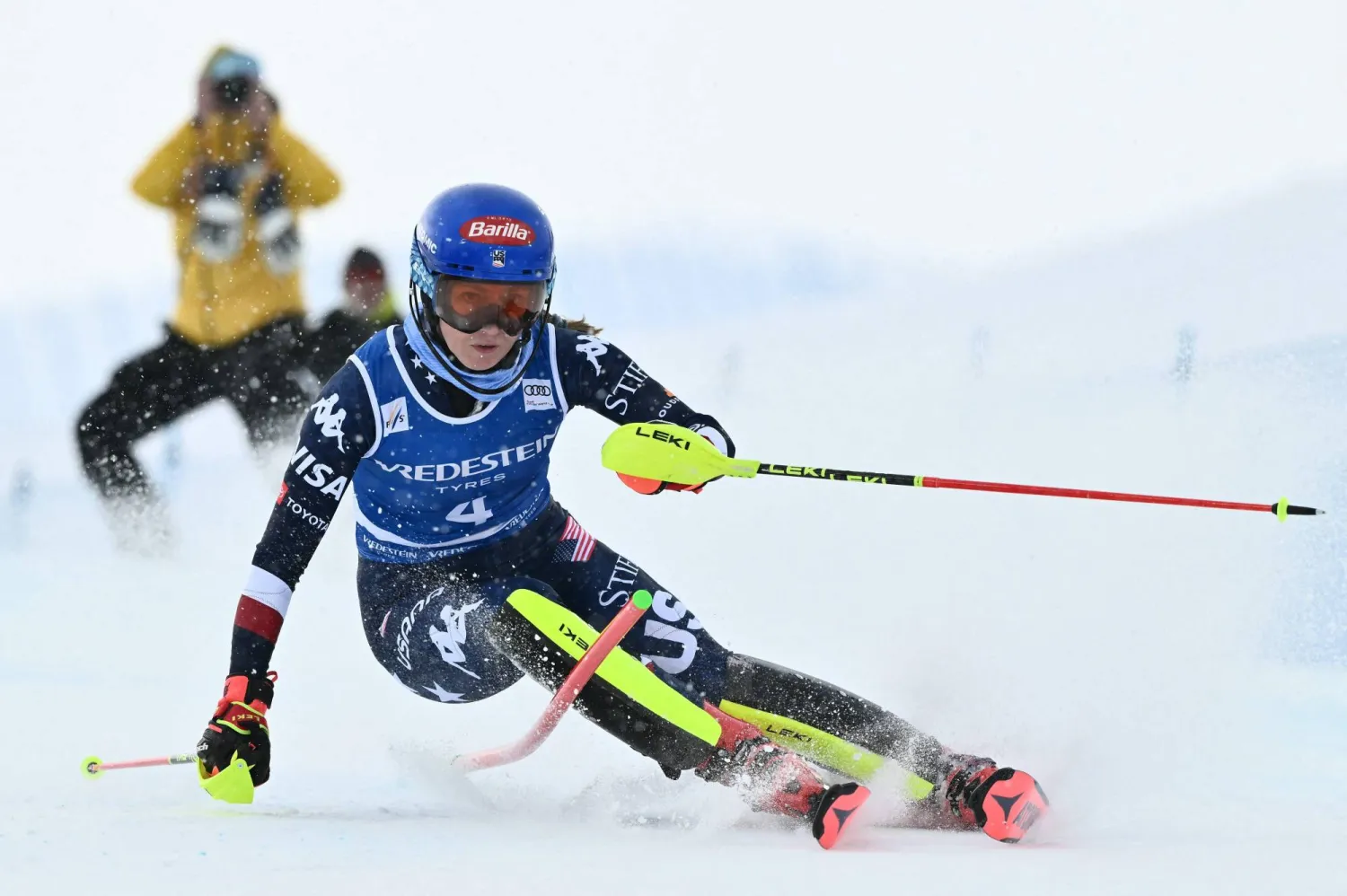 US Mikaela Shiffrin competes in the Women's Slalom event during the FIS Alpine Skiing World Cup in Sestriere, Italy, on February 23, 2025. (Photo by Marco BERTORELLO / AFP)