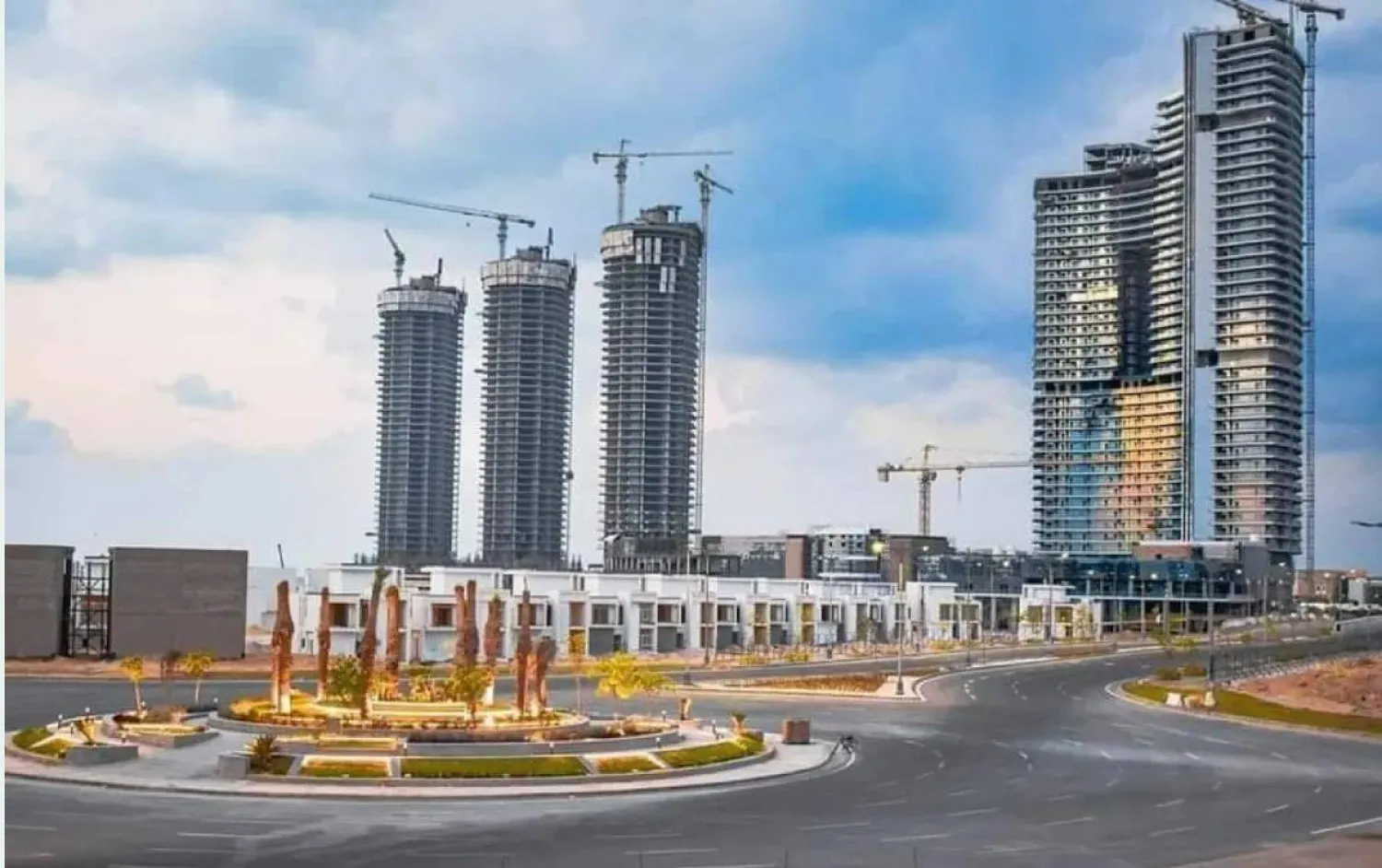 مدينة العلمين الجديدة في الساحل الشمالي الغربي بمصر (صفحة مدينة العلمين - فيسبوك)
