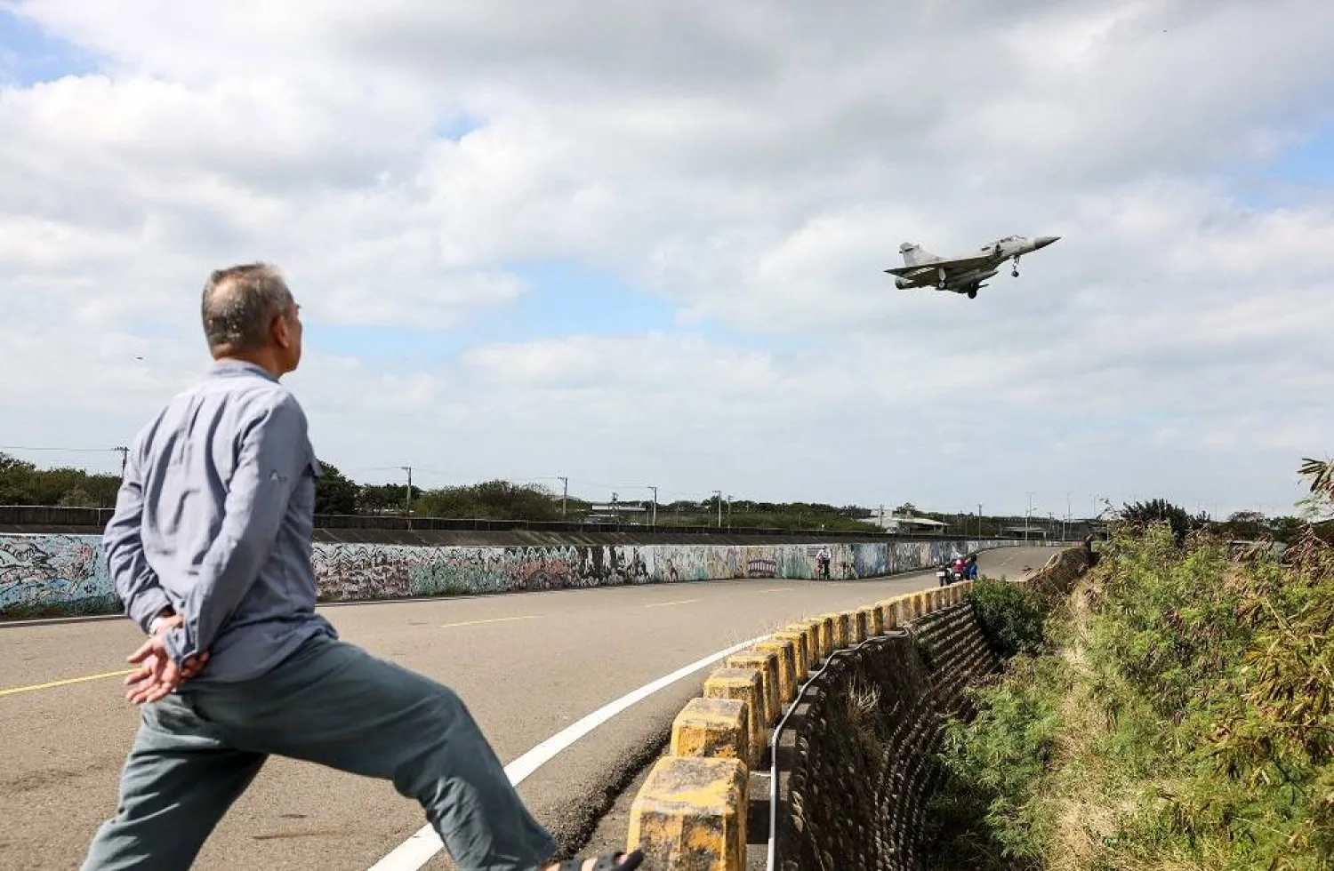 A Taiwanese Air Force Mirage 2000 fighter jet prepares to land at an Air Force base in Hsinchu on December 10, 2024. (AFP)