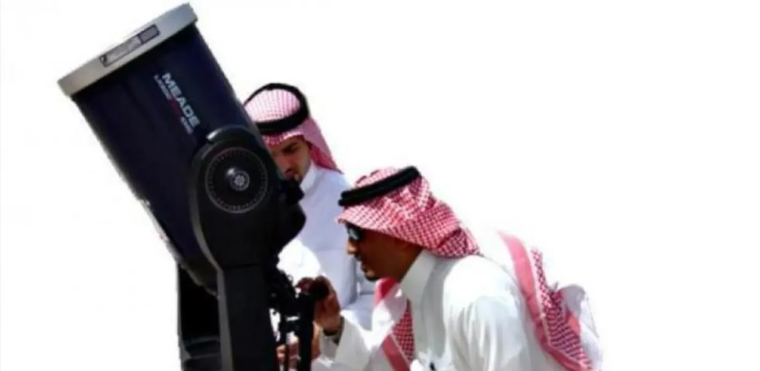 السعودية تدعو المسلمين لتحري رؤية هلال رمضان (الشرق الأوسط)