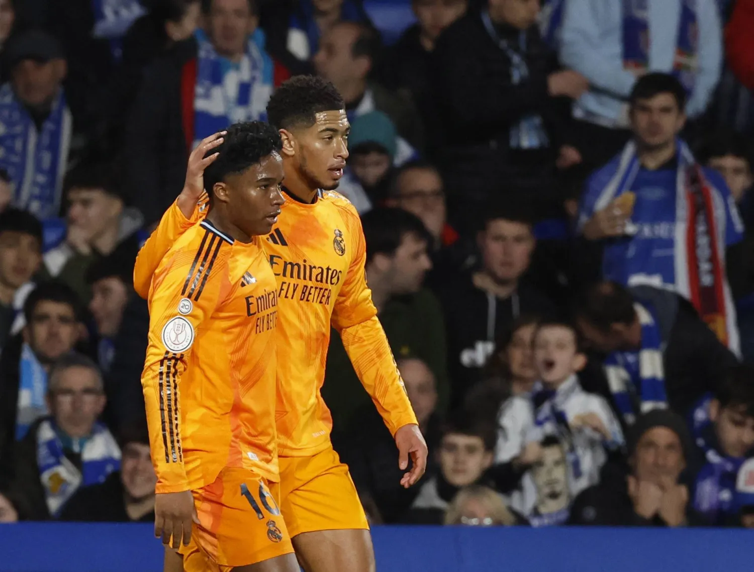 فرحة فينيسيوس وبيلينغهام بفوز ريال مدريد (رويترز)