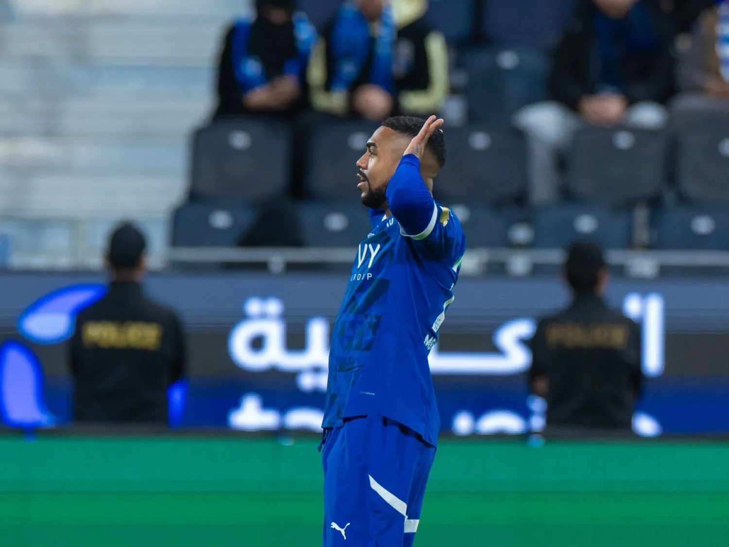 مالكوم أحد أبرز الأوراق الهلالية (نادي الهلال)