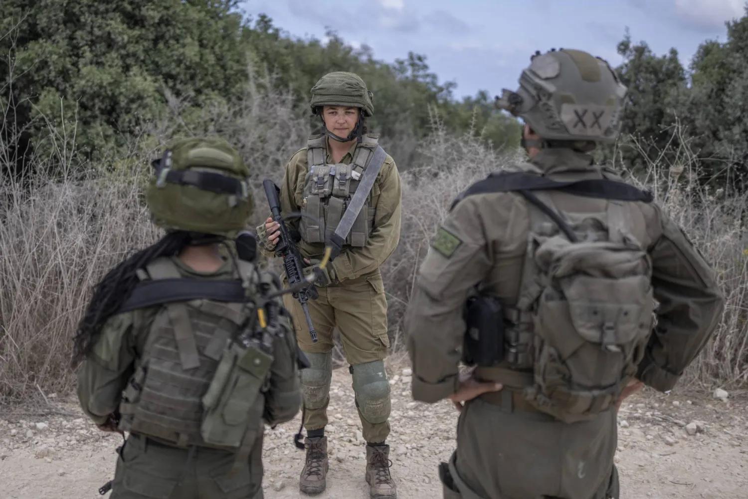 جنود إسرائيليون في الناقورة بجنوب لبنان (أرشيفية - د.ب.أ)