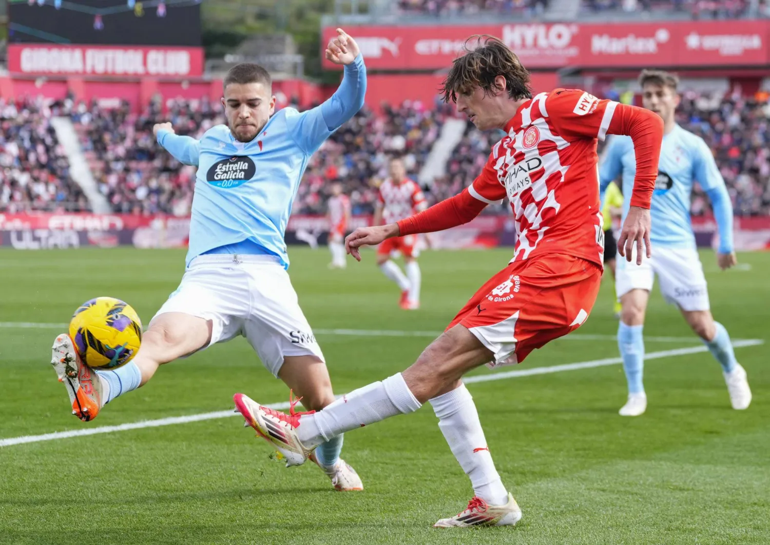 التعادل يحكم مواجهة جيرونا وضيفه سيلتا فيغو (إ.ب.أ)