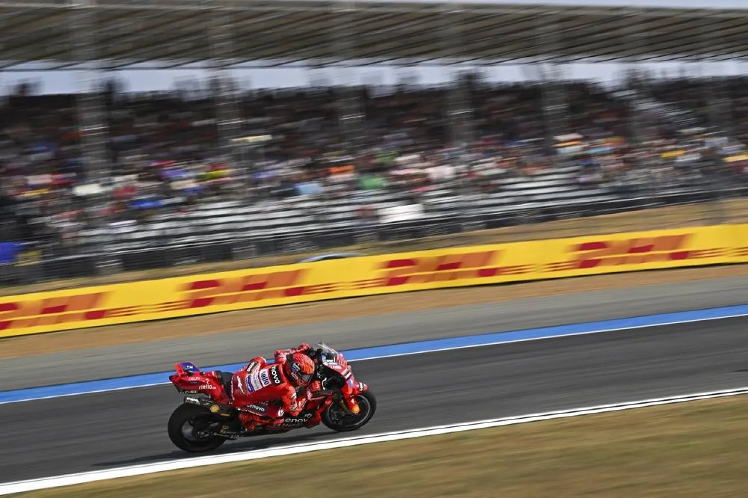 Spain's rider Marc Marquez steers his motorcycle during Thailand's MotoGP at the Chang International Circuit in Buriram, Thailand, Sunday, March 2, 2025. (AP) 