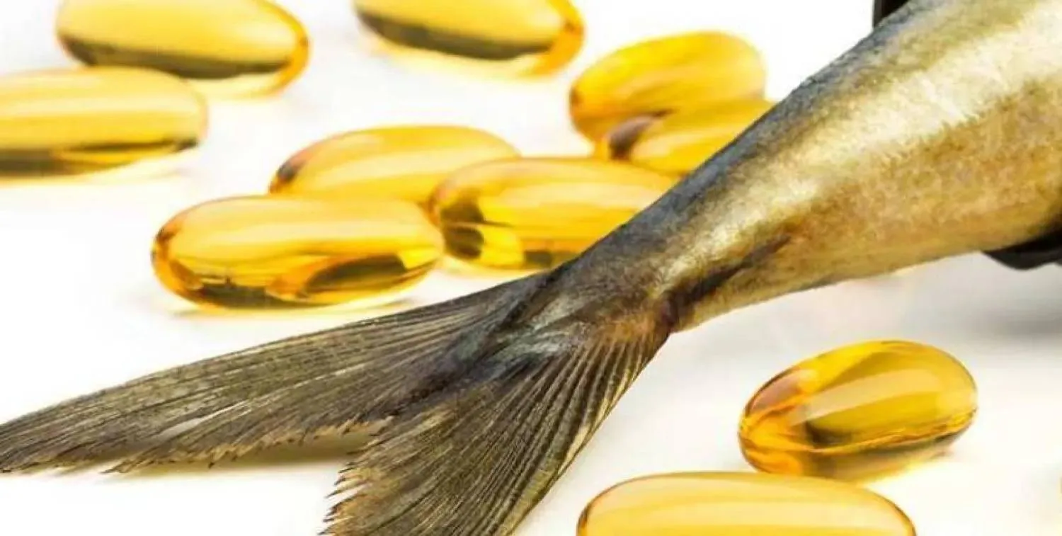 «أوميغا 3» الموجود عادة في الأسماك الدهنية مثل السلمون والسردين له فوائد صحية هائلة (رويترز) 