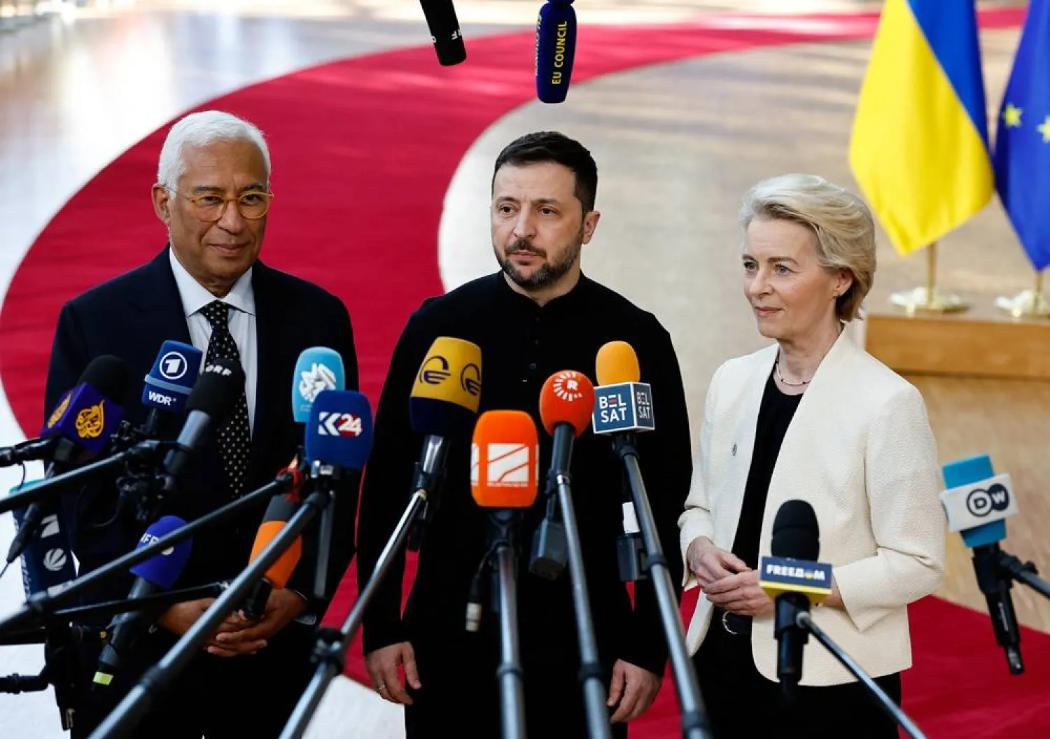  Ukrainian President Volodymyr Zelenskiy, European Council President Antonio Costa and European Commission President Ursula von der Leyen speak to the media as they attend a European Union leaders special summit to discuss Ukraine and European defense, in Brussels, Belgium March 6, 2025. (Reuters)