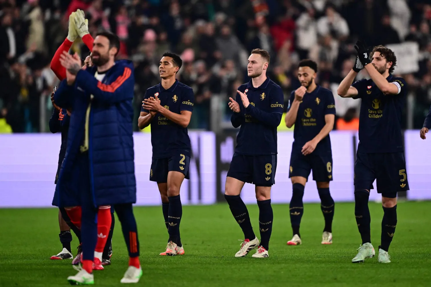 حقق يوفنتوس بقيادة تياغو موتا خمسة انتصارات متتالية في الدوري الإيطالي (أ.ف.ب)