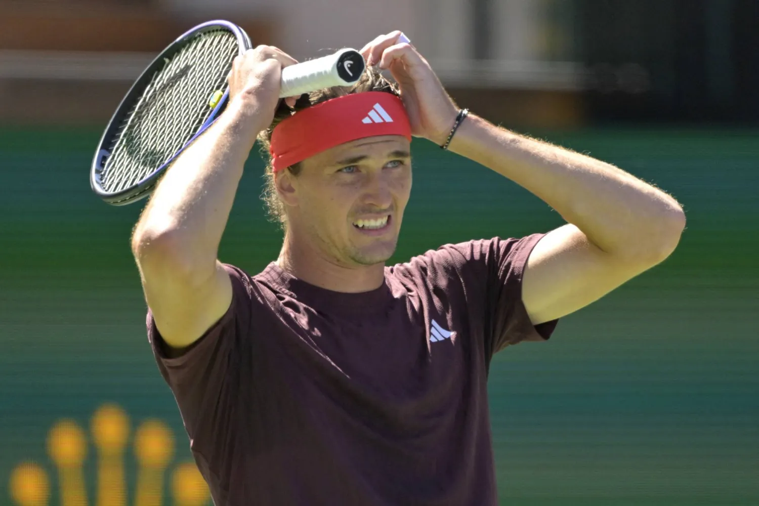 الألماني ألكسندر زفيريف ودّع «إنديان ويلز» في مفاجأة كبرى (رويترز)