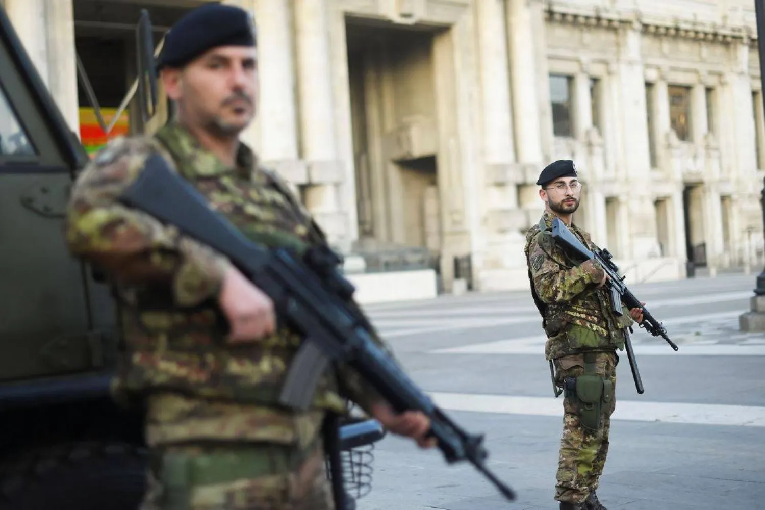 عناصر من الجيش الإيطالي (أرشيفية - رويترز)