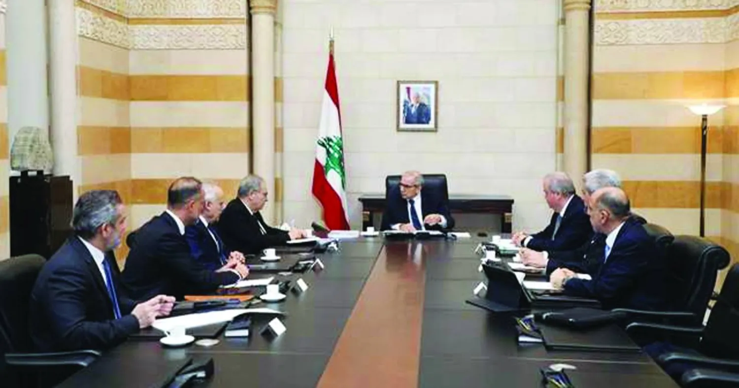 رئيس الحكومة نواف سلام مترئساً اجتماع «لجنة صياغة البيان الوزاري» (أرشيفية - الوكالة الوطنية)
