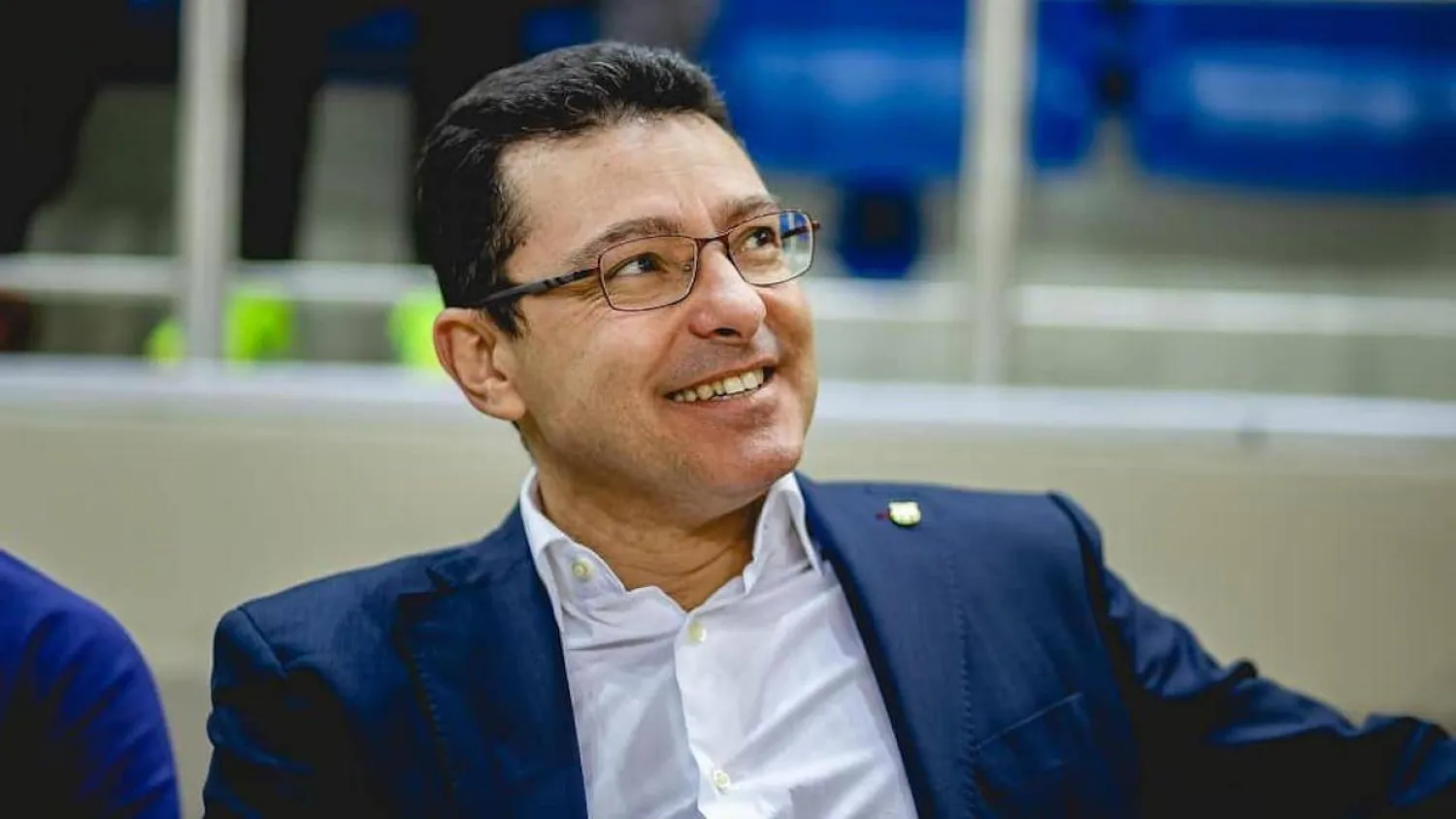 طبيب الفريق الأول لبرشلونة الراحل كارليس مينارو جارسيا (نادي برشلونة)