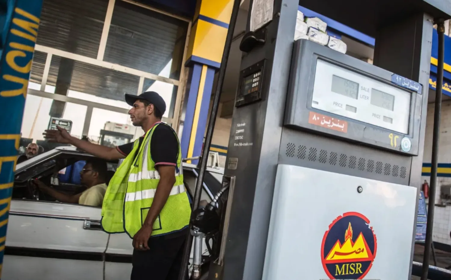 إحدى محطات الوقود في مصر (أرشيفية - أ ف ب)