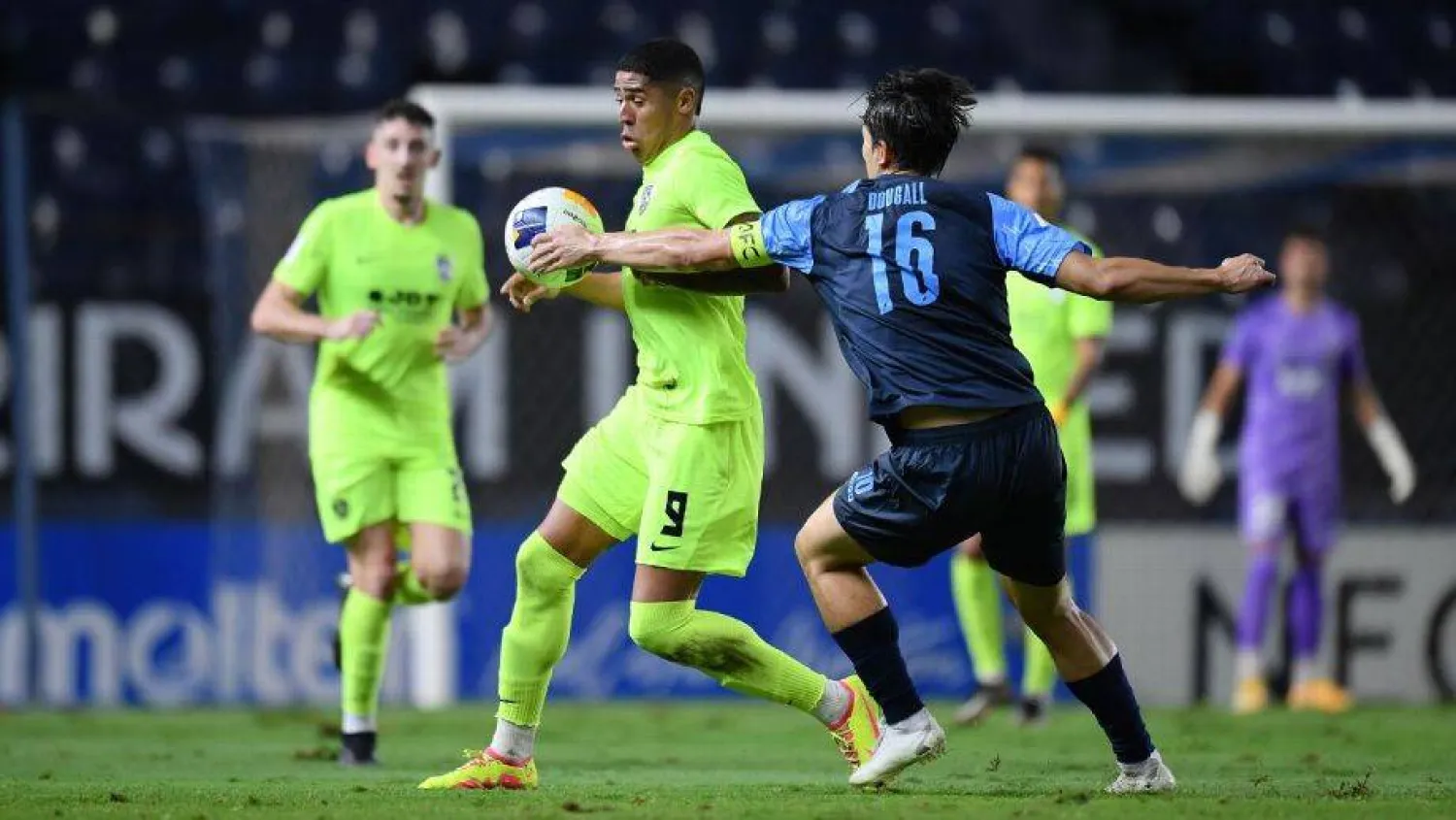 بوريرام يونايتد التايلاندي هزم مضيفه جوهور دار التعظيم الماليزي (الاتحاد الآسيوي)