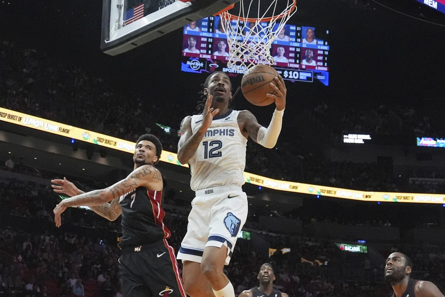 جا مورانت لاعب فريق ممفيس غريزليز (أ.ب)