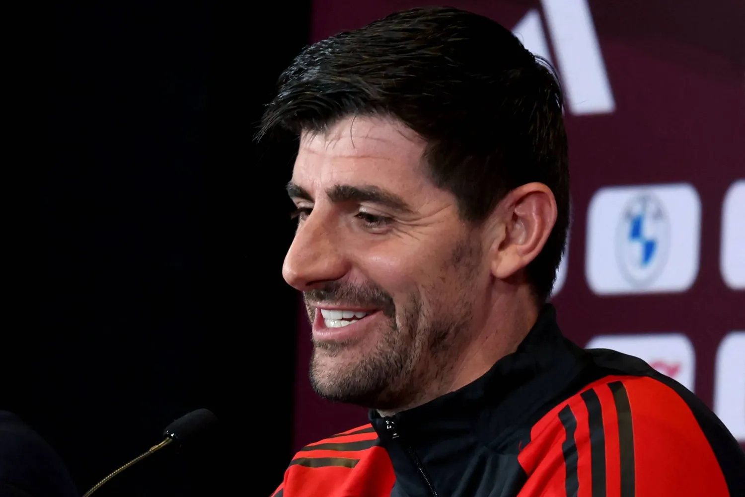 تيبو كورتوا سيكون جاهزاً لمواجهة آرسنال (أ.ف.ب)