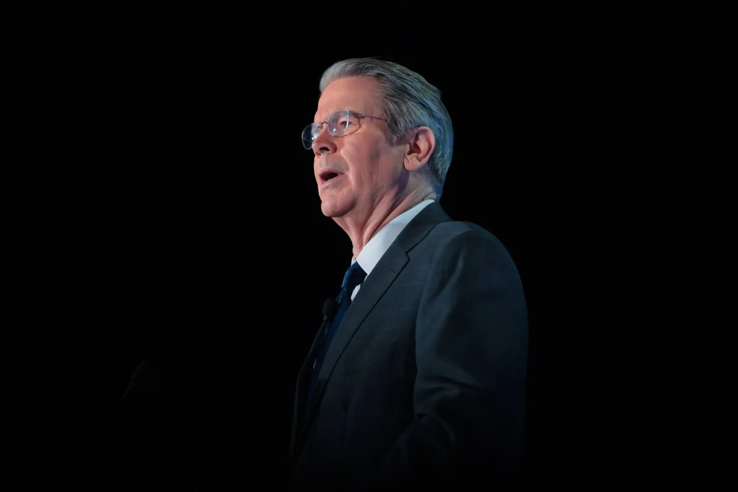 وزير الخزانة الأميركي سكوت بيسنت (أ.ف.ب)