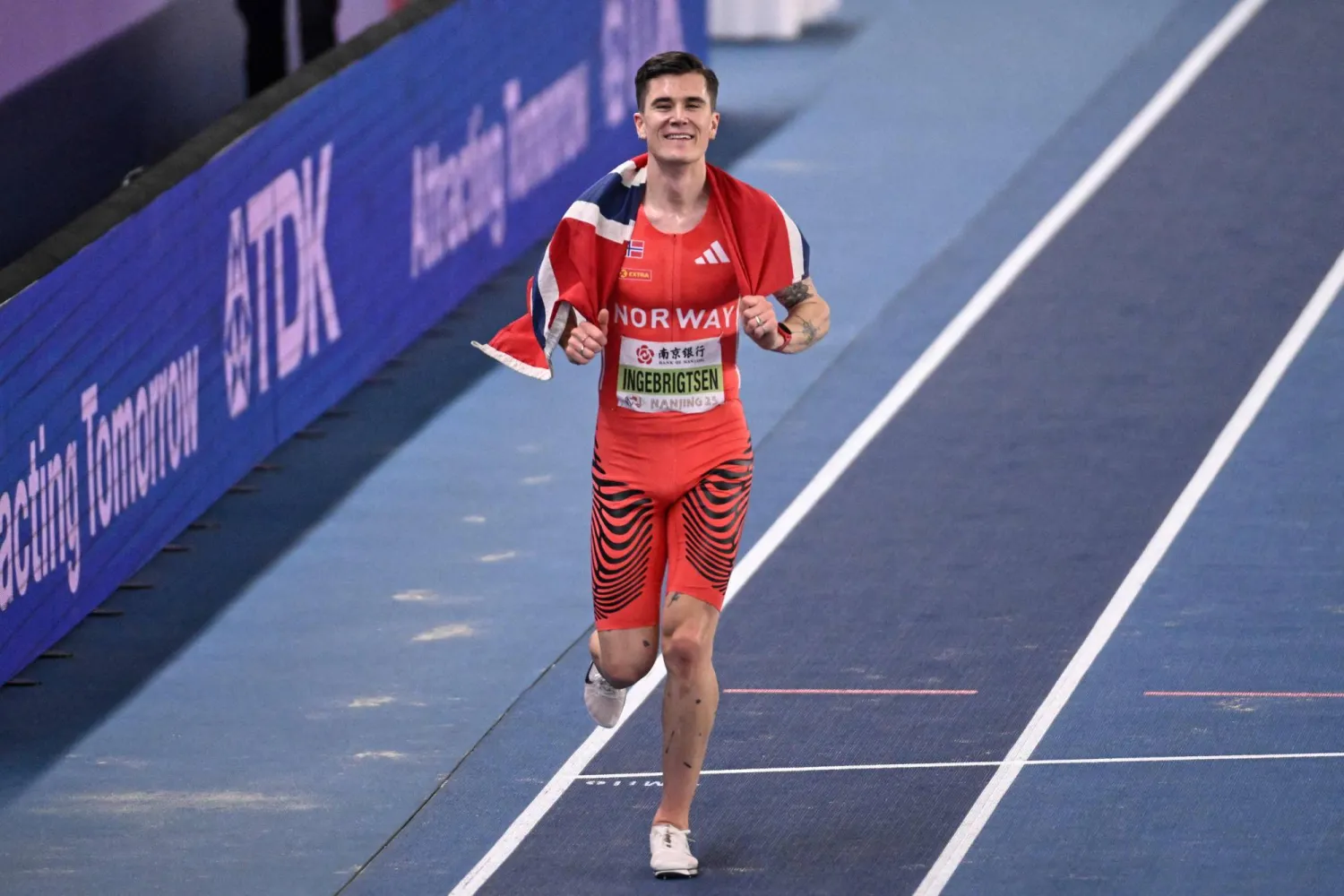 البطل الأولمبي النرويجي ياكوب إنغبريجتسن (أ.ف.ب)