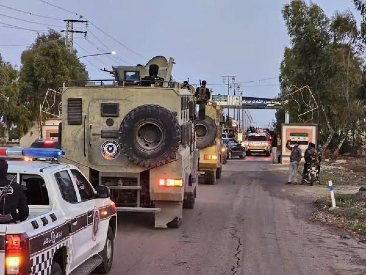 تعزيزات الأمن العام في طريقها إلى مدينة بصرى الشام الجمعة (سانا)