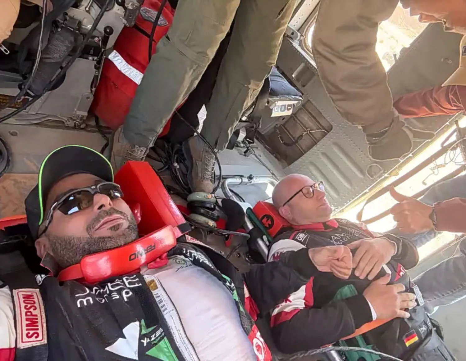 الراجحي خلال نقله إلى المستشفى (الشرق الأوسط)