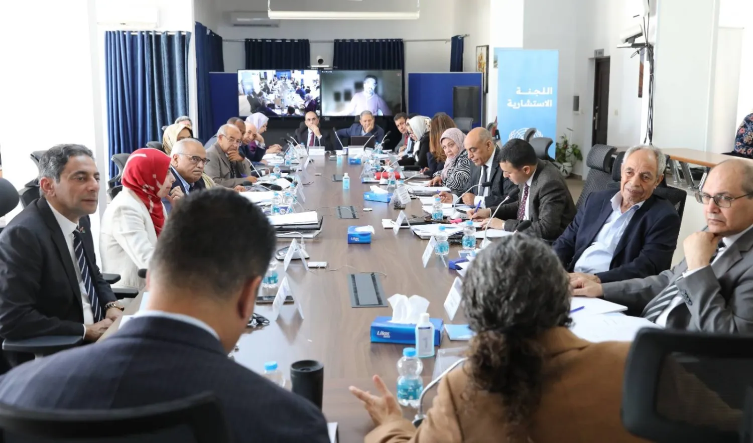 جانب من اجتماع اللجنة الاستشارية الأممية في ليبيا (البعثة الأممية)