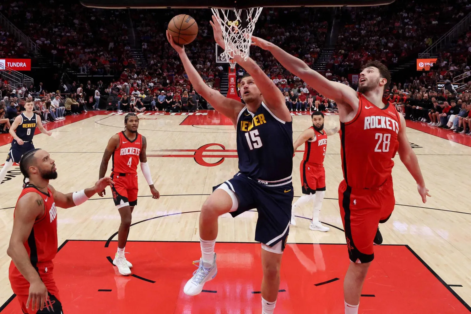 نيكولا يوكيتش لاعب دنفر ناغتس (أ.ف.ب)