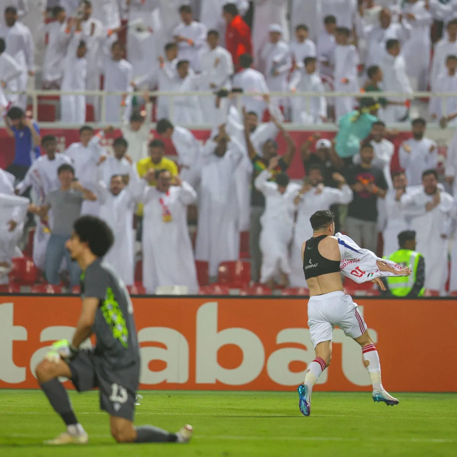 الشارقة الإماراتي يكسب الذهاب بهدف نظيف ليعود في الإياب بآمال كبيرة وطموح لا حدود له (نادي الشارقة)