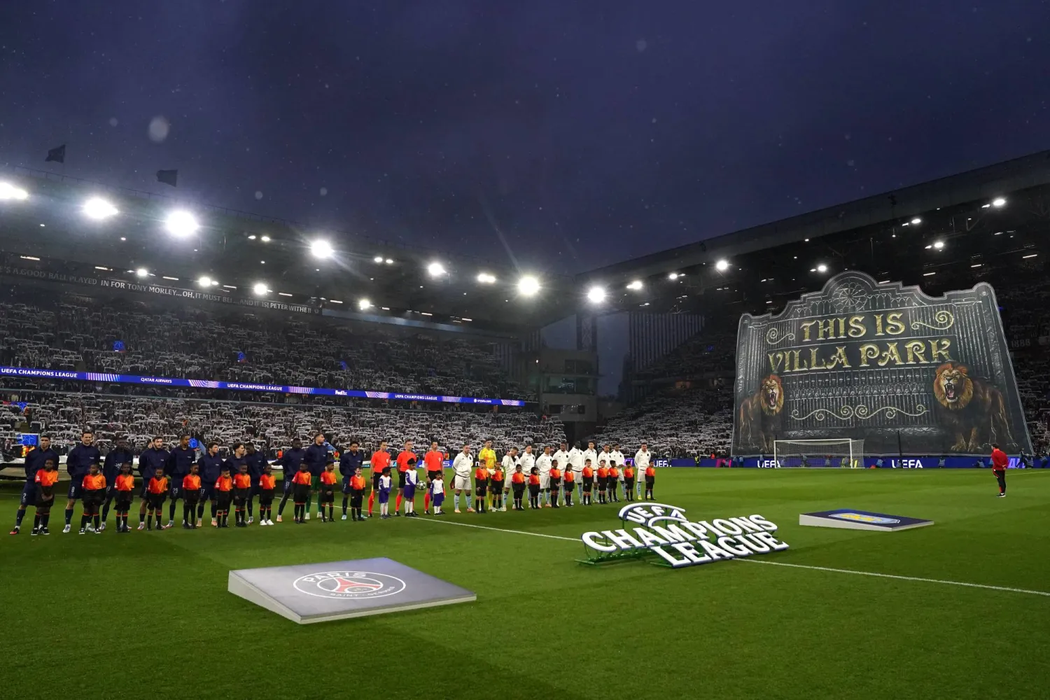 النشيد الخاطئ جرى تشغيله عندما تعطل النظام (د.ب.أ)