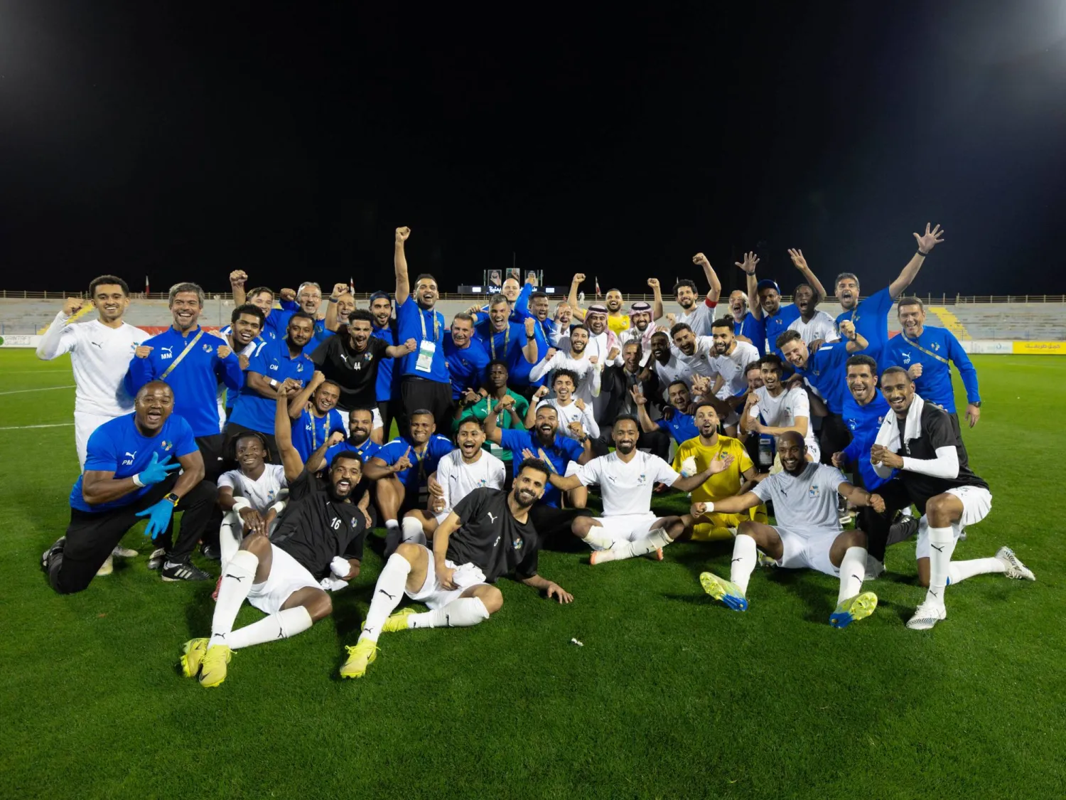 فريق نيوم يطمح لإكمال موسمه ببطولة دوري الأولى (نادي نيوم)