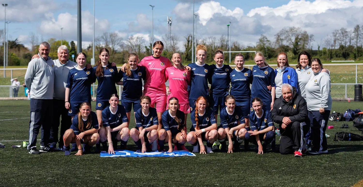 سيتم السماح فقط بالمشاركة في مباريات كرة القدم للاعبات المولودات إناثاً فقط (الاتحاد الاسكوتلندي)