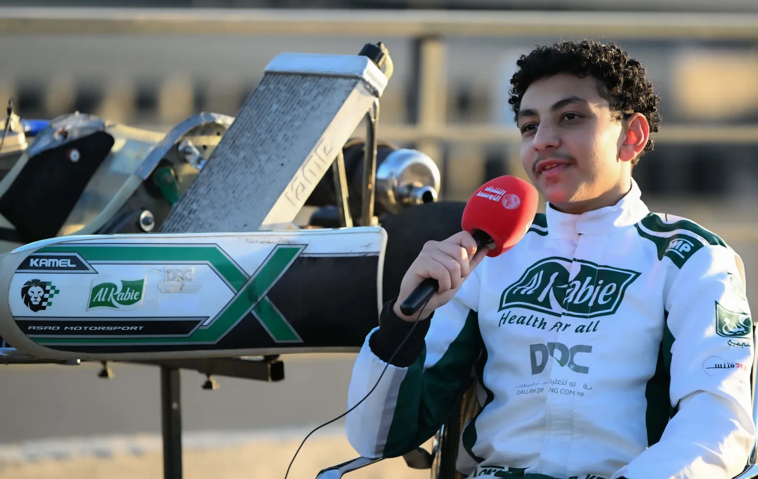 السائق السعودي الموهوب يرى أن سباقات الكارتنغ هي بوابة الدخول لعالم الفومورلا 1 (علي خمج)