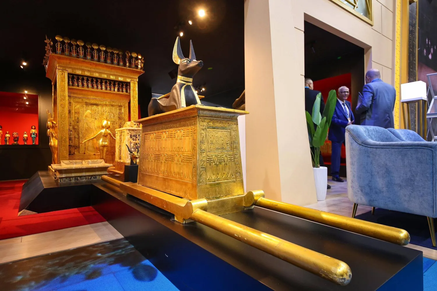 جانب من الجناح المصري المشارك في «سوق السفر العربي» بدبي (وزارة السياحة والآثار المصرية)