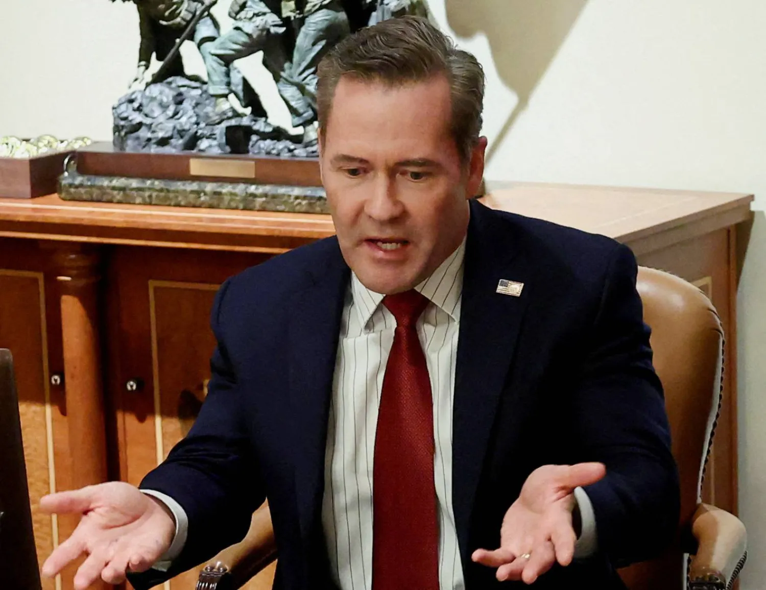  مايك ولتز يترك منصب مستشار الامن القويم الاميركي ويرشحه ترمب لمنصب سفير الولايات المتحدة لدي الامم المتحدة(رويترز)