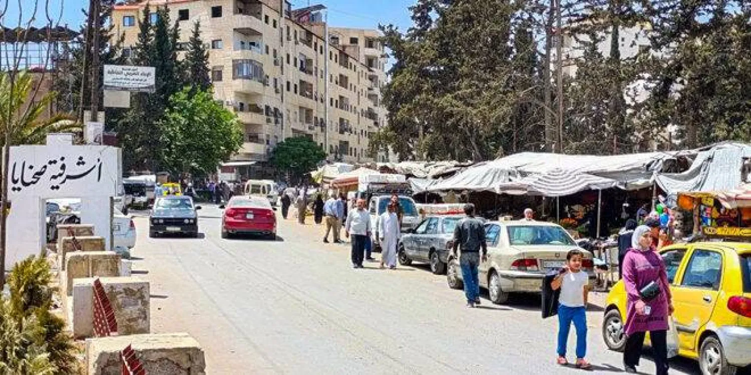 حياة طبيعية في بلدة أشرفية صحنايا (سانا)