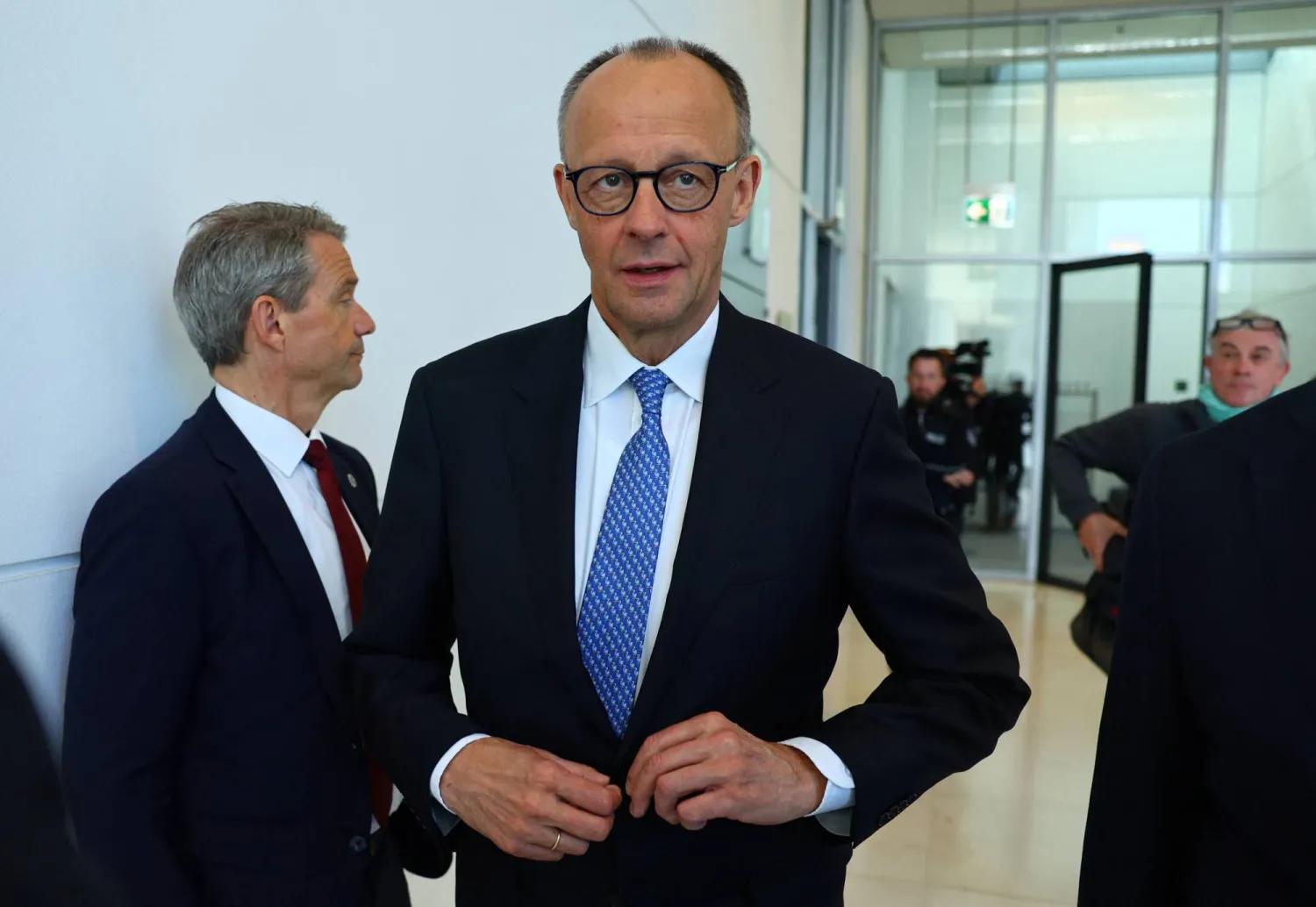 زعيم الحزب المسيحي الديمقراطي فريدريش ميرتس عقب إعلان نتيجة الجولة الأولى من التصويت (رويترز)