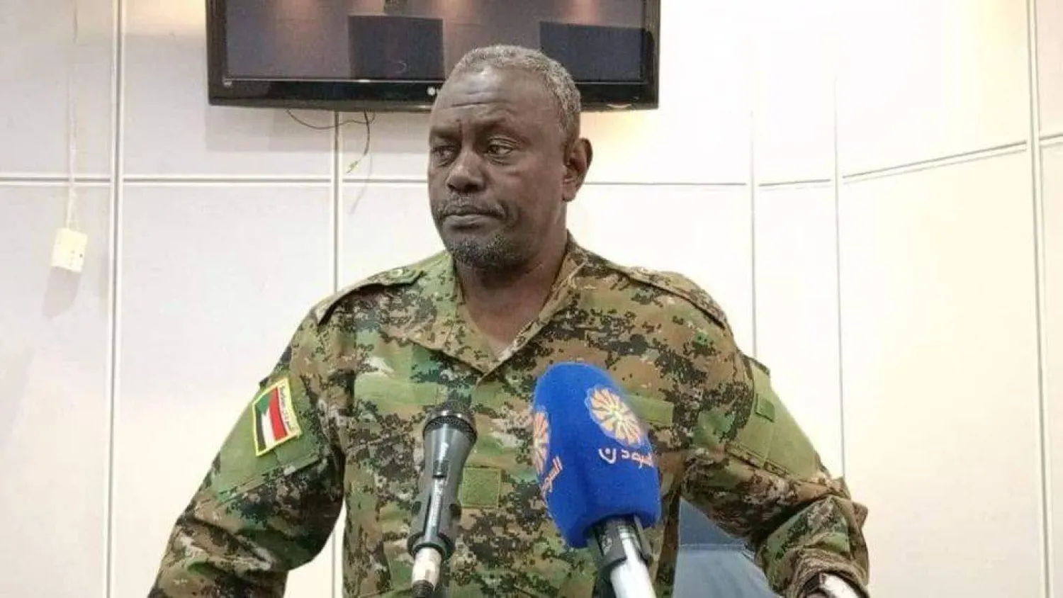 أحمد عثمان حمزة والي الخرطوم (تلفزيون السودان)