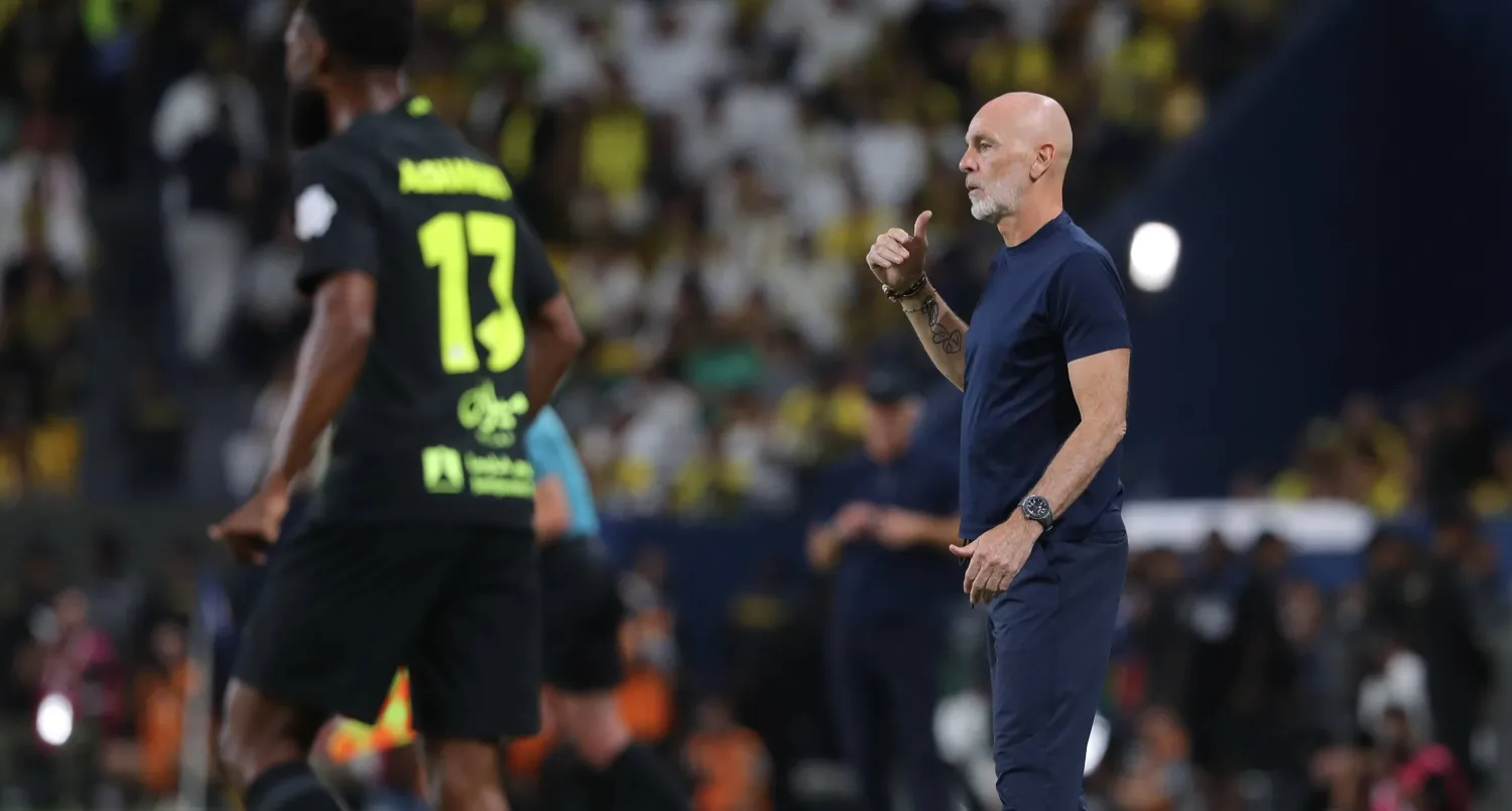 ستيفانو بيولي مدرب فريق النصر (تصوير: عبد العزيز النومان) 