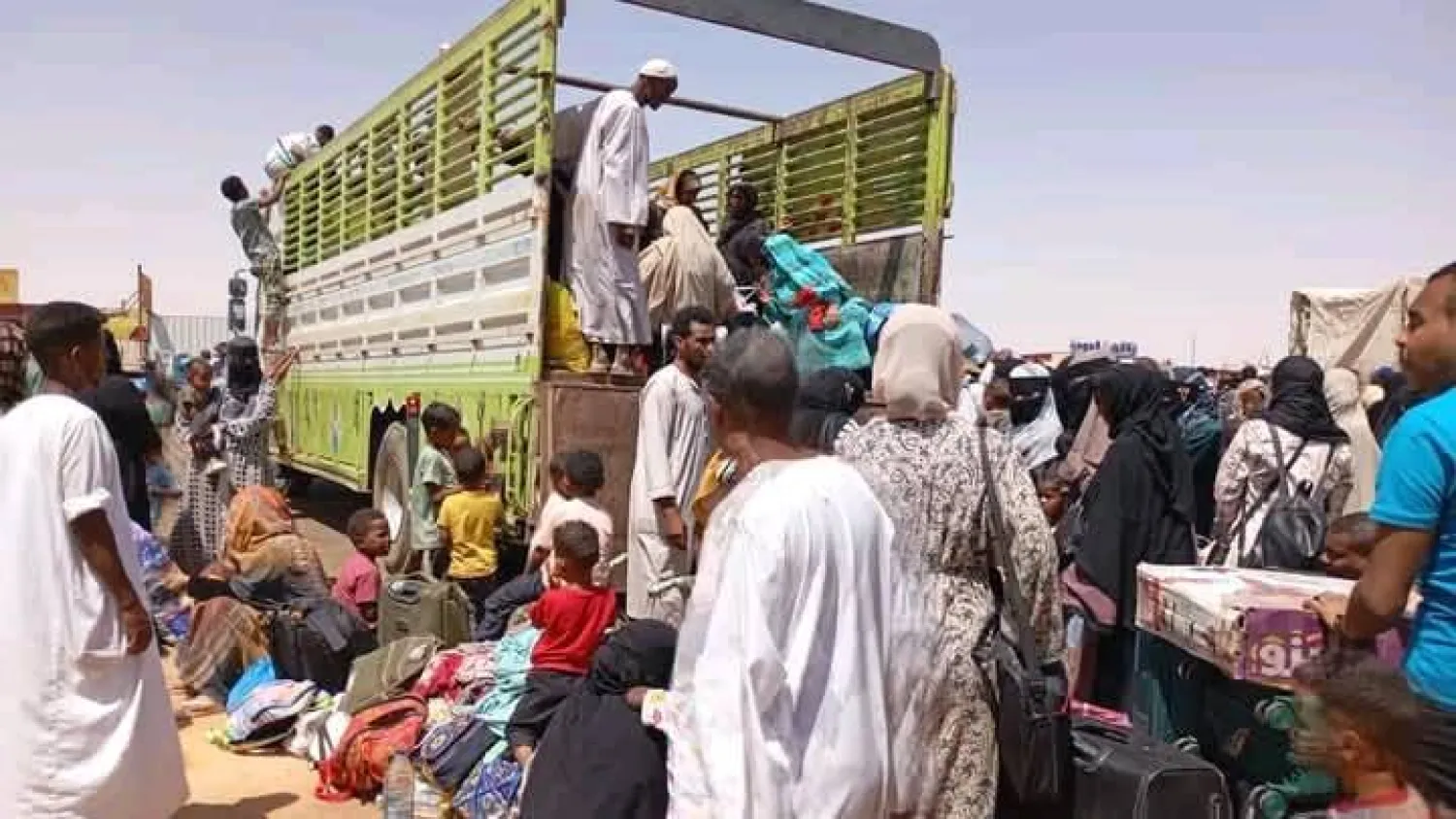 سودانيون عائدون من مصر إلى وطنهم (وكالة أنباء السودان)
