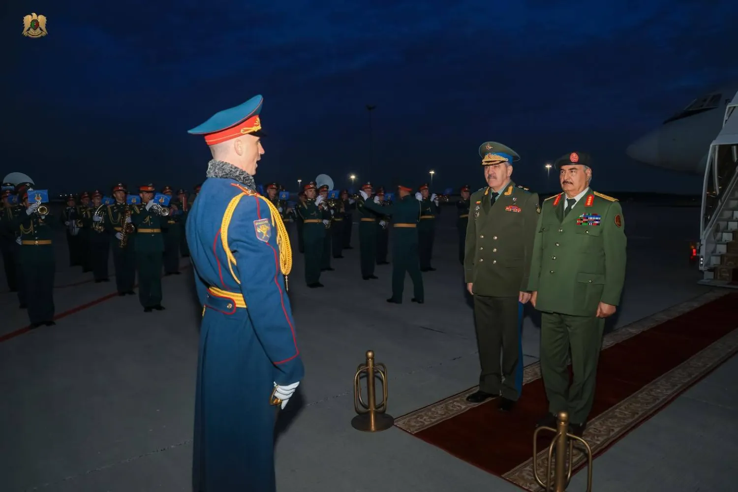 نائب وزير الدفاع الروسي يونس بك يفكيروف وحفتر في موسكو (القيادة العامة)