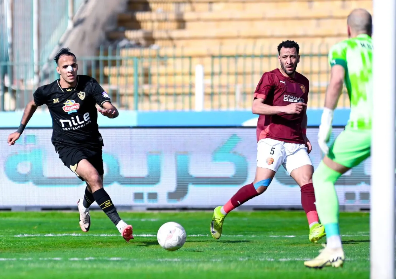 الزمالك اكتفى بالتعادل مع سيراميكا في الدوري المصري (نادي الزمالك)