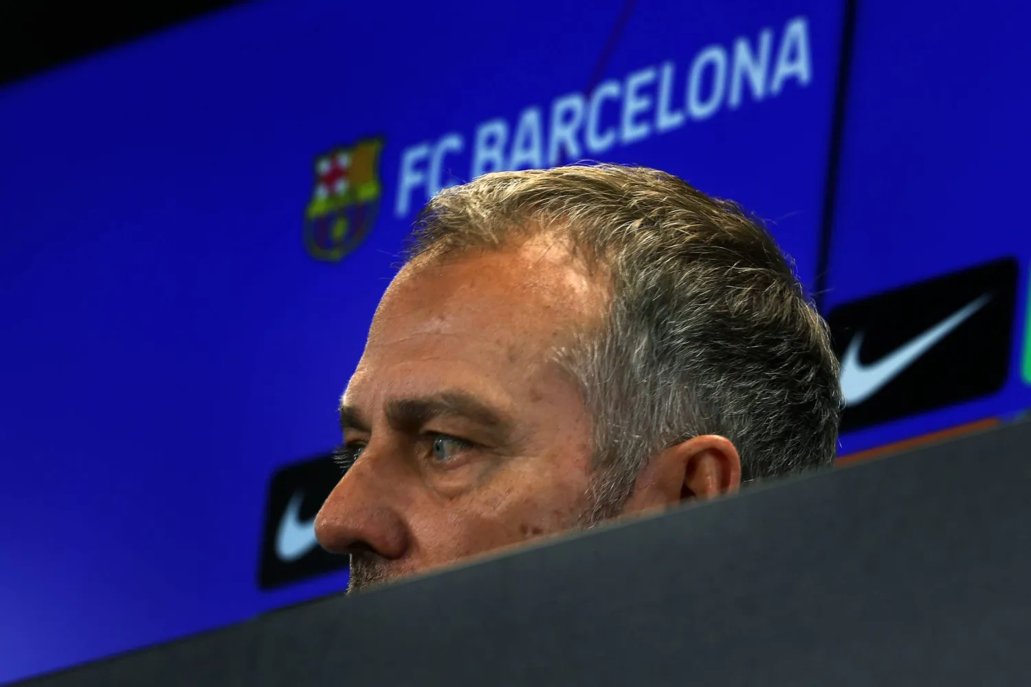 المدرب الألماني هانزي فليك (إ.ب.أ)