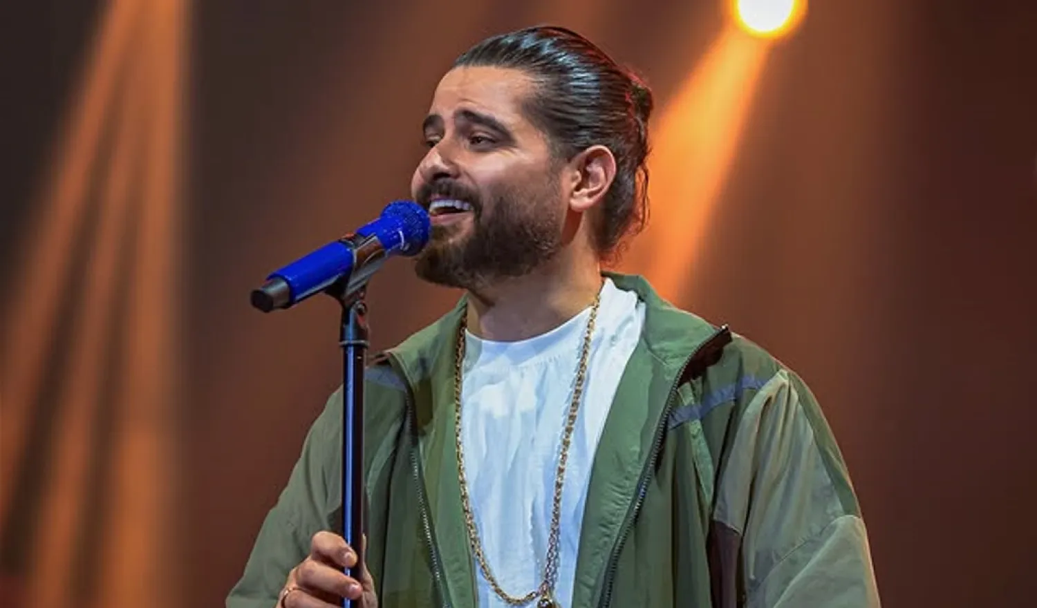 المطرب السوري قدم العديد من الأغاني في دبي (إنستغرام)
