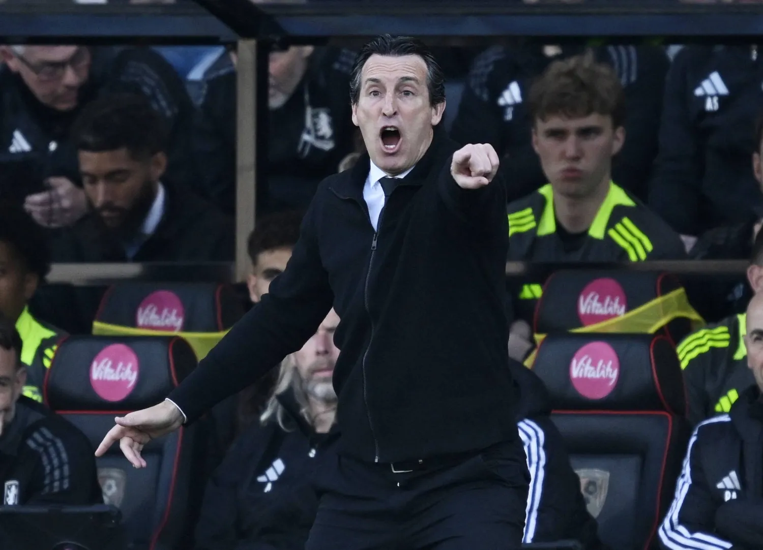 الإسباني أوناي إيمري المدير الفني لفريق أستون فيلا (رويترز)