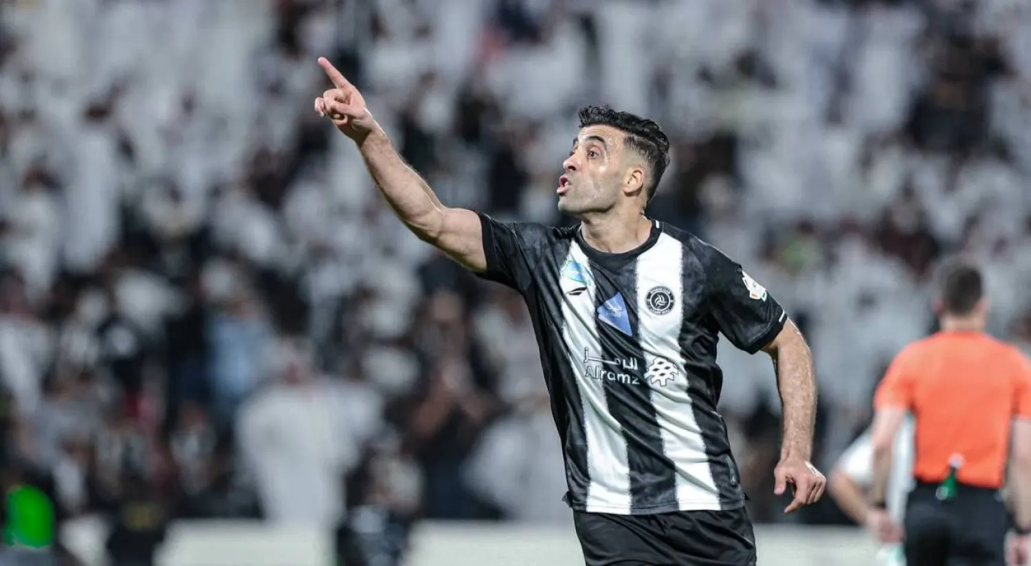 عبد الرزاق حمدالله ينافس هذا الموسم على قائمة الهدافين (الدوري السعودي)